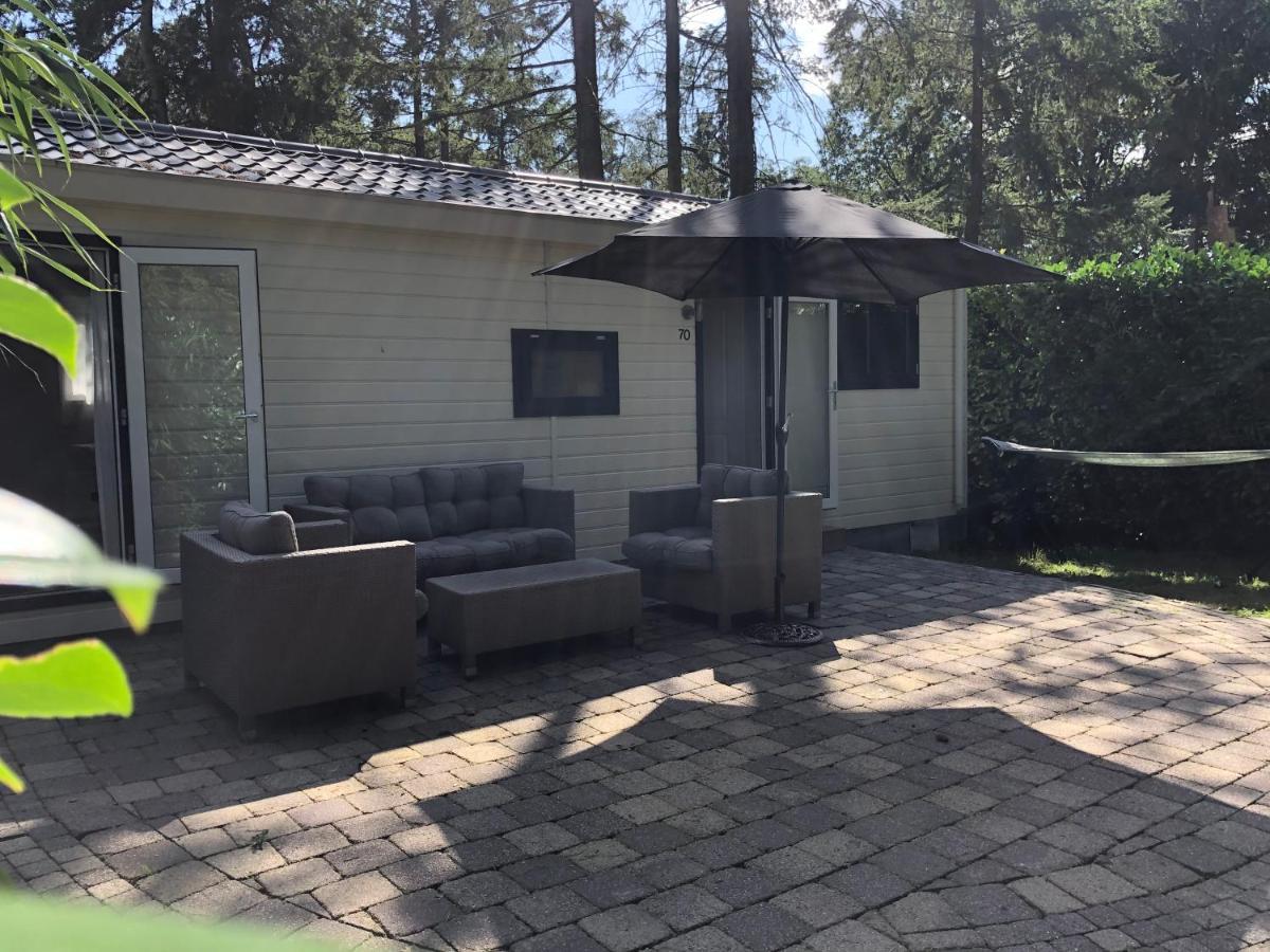 Vrijstaand Chalet In Bospark Villa Hattemerbroek Bagian luar foto